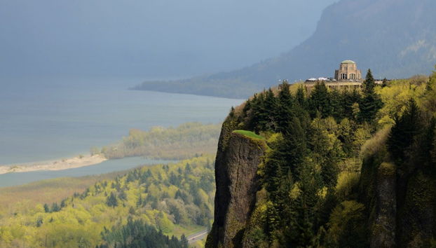 Portland Waterfalls Hop-On Hop-Off Trolleybus - Photo 5
