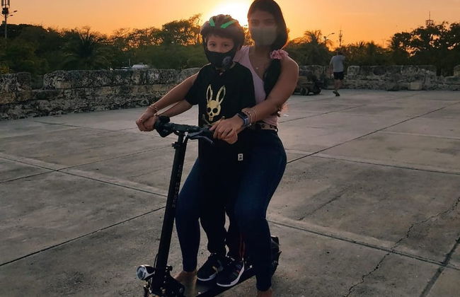 Tour en patinete por Cartagena - Foto 3