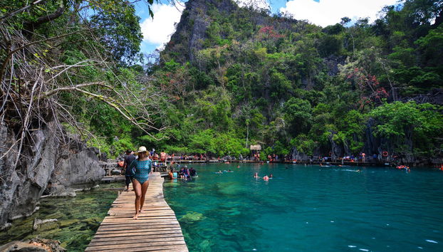 Barracuda Lake & Skeleton Wreck Tour - Foto 3