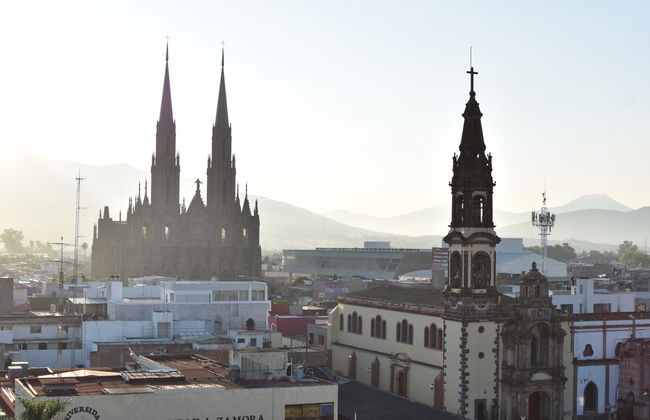 Excursión al santuario Guadalupano y lago de Camécuaro - Foto 6