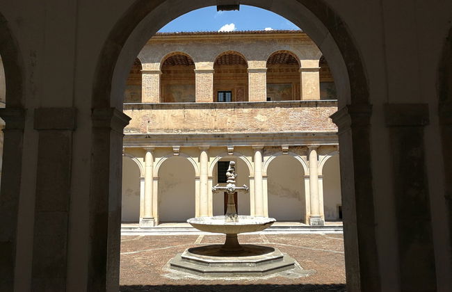 Visita guiada privada por la Cartuja de Padula - Foto 1