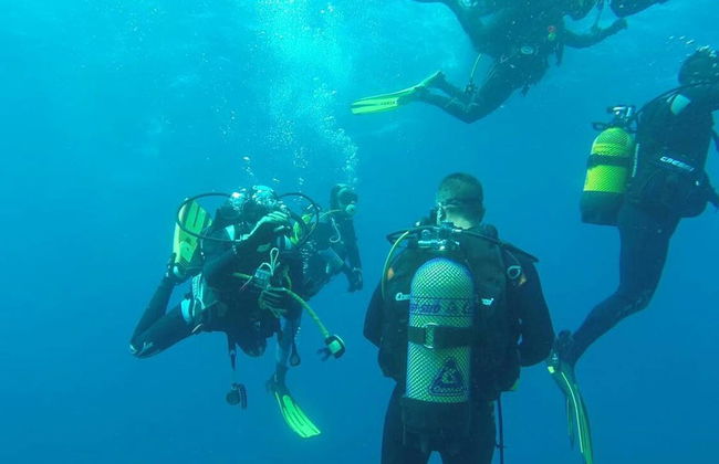 Bautismo de buceo en La Restinga - Foto 1