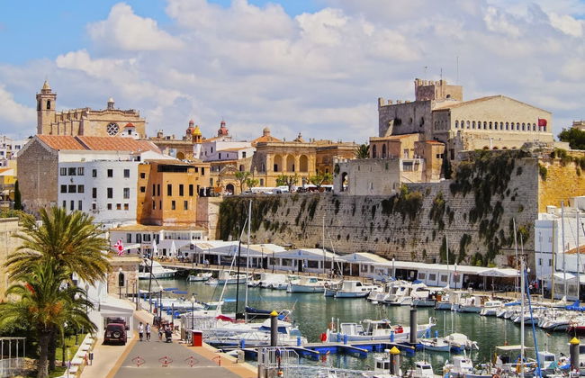 Ferry a Menorca con Baleària desde Alcudia - Foto 1