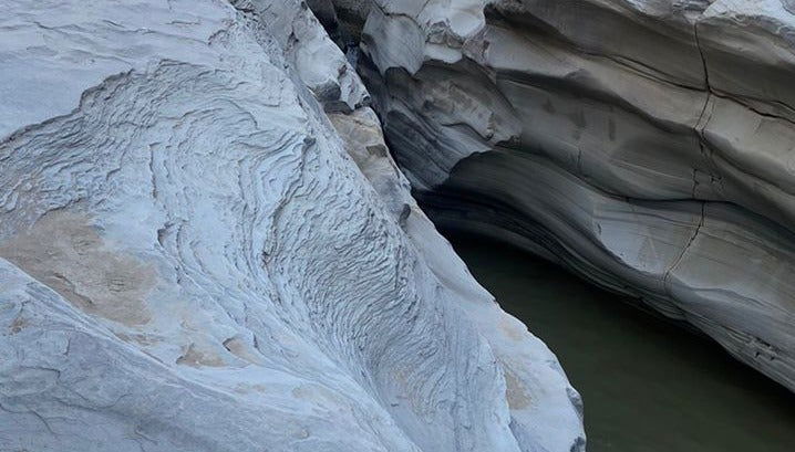 Ruta privada de senderismo por el cañón de Icla