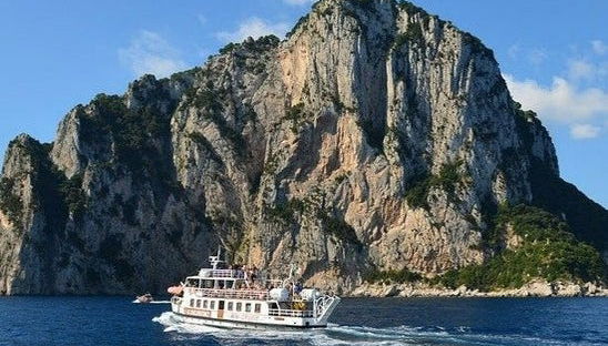 Boat Trip to Capri - Photo 2