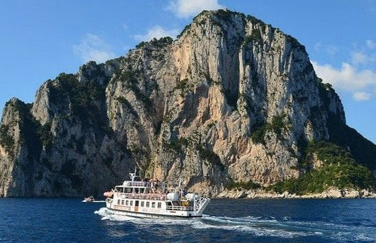 Boat Trip to Capri - Photo 2