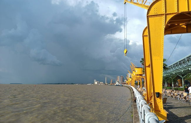 Passeio de barco ao entardecer por Belém - Foto 2