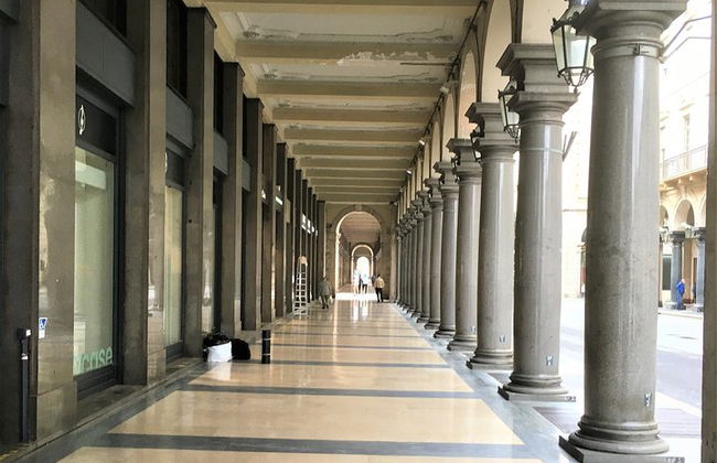 Torino barocca: esplora Piazza Castello con un tour audio autoguidato - Foto 2