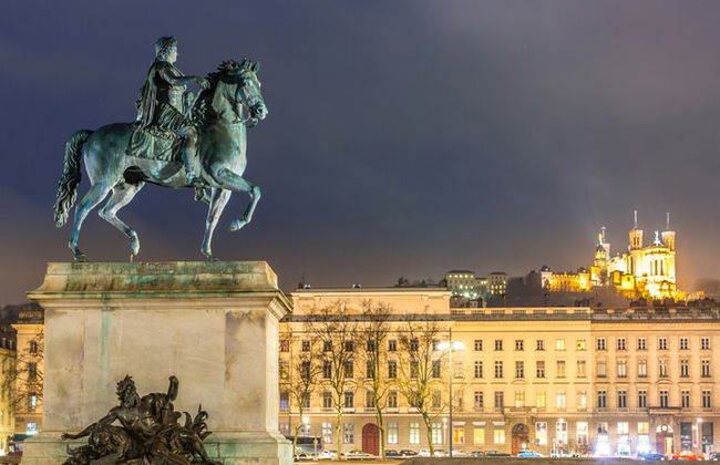 Lyon Chasse aux fantômes: Suivez le jeu d'exploration des ombres - Photo 6