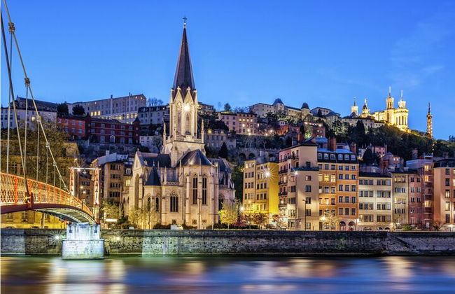 Lyon Chasse aux fantômes: Suivez le jeu d'exploration des ombres - Photo 4