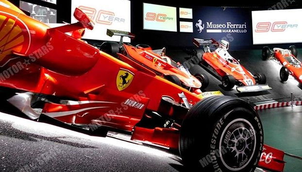 Tour de Supercar & Food: Ferrari, Lamborghini, Parmigiano y Balsámico - Foto 4
