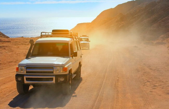 Safari en jeep al atardecer de día completo con paseo en camello desde Marsa Alam - Foto 2