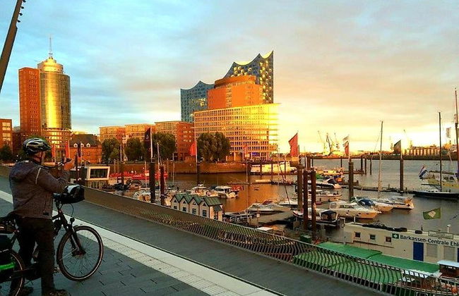 Tour in bici della città di Amburgo - Tradizione e modernità - Elbphilharmonie (min.4) - Foto 5