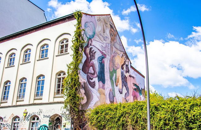 Entdecken Sie die LGBT-Seite von St. Georg mit einem Einheimischen - Foto 1
