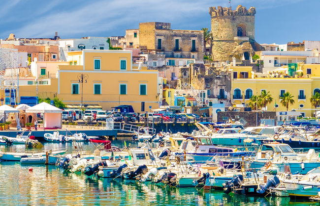 Escursione a Procida + Giro in barca sulla costa di Ischia - Foto 7