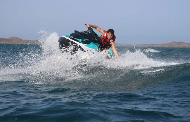 Tour en moto de agua por Corralejo y la isla de Lobos - Foto 4