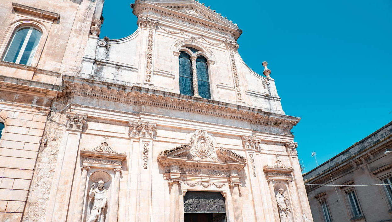 Excursão a Ostuni, Polignano a Mare e Cisternino - Foto 1