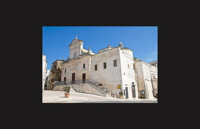Excursión a Ostuni, Polignano a Mare y Cisternino - Foto 2