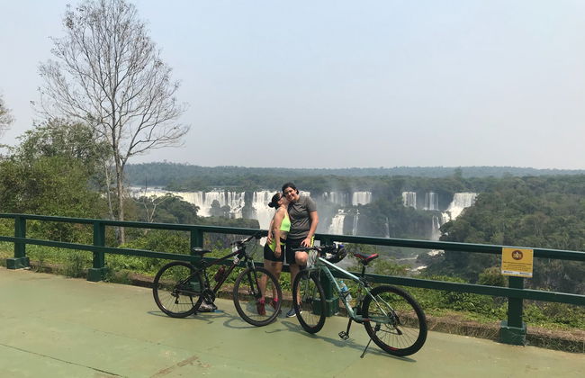 Morning Bike Tour + Yoga - Photo 4