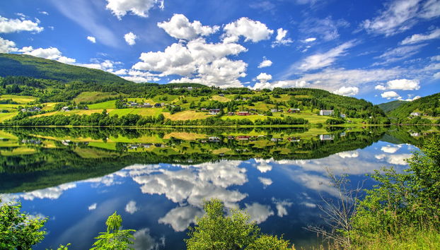 Norwegian Fjords: Flåm Train + Nærøy Boat Ride - Foto 4