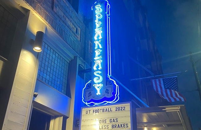 Tournées des bars dans Austin - Photo 1