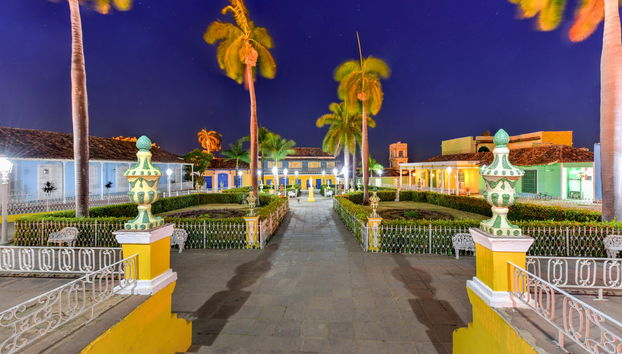 Free tour nocturno de bares por Trinidad - Foto 2