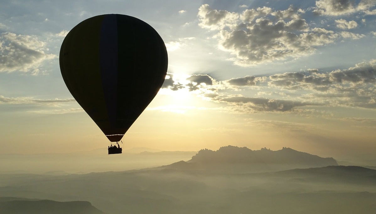 Manresa Hot Air Balloon Ride - Foto 1