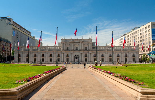 Free tour por Santiago + Troca de Guarda no Palácio de La Moneda - Foto 2