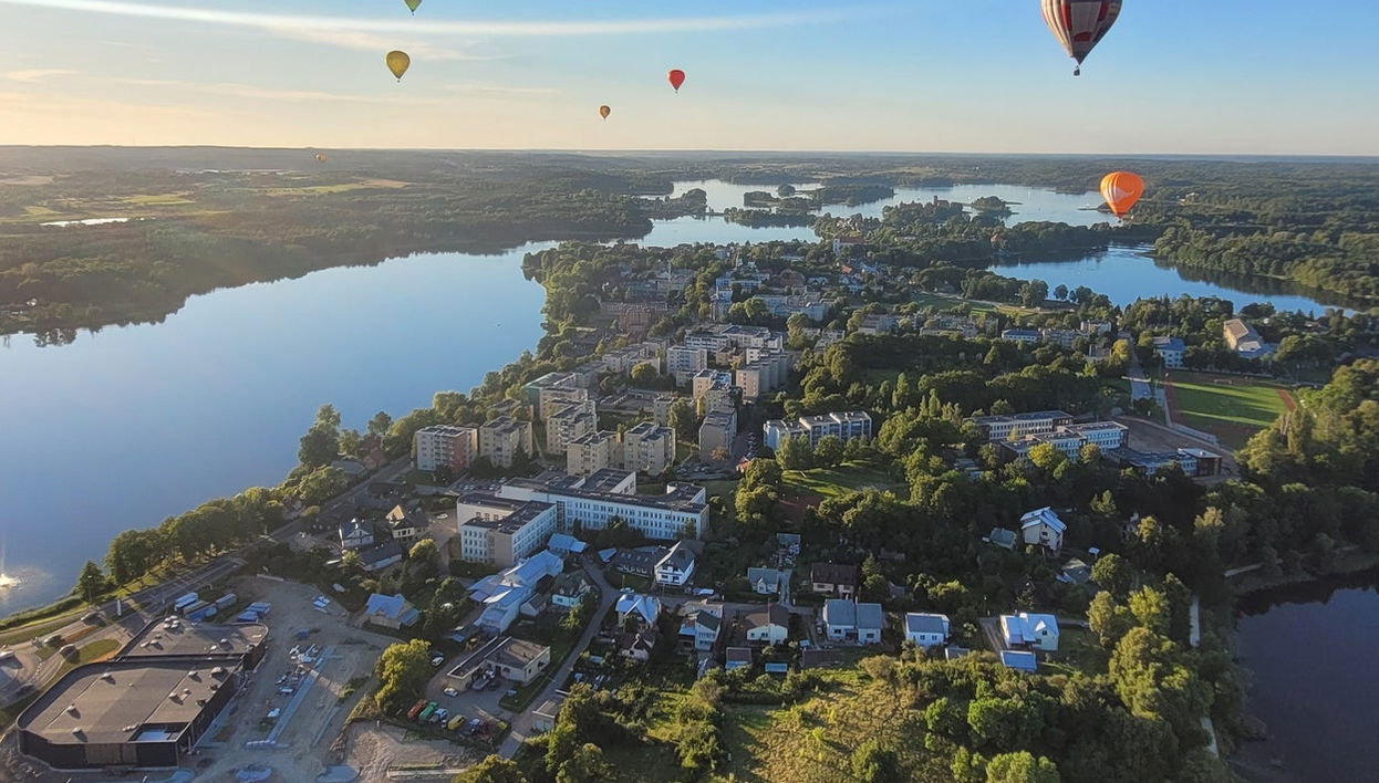 Trakai Hot Air Balloon Ride - Foto 1