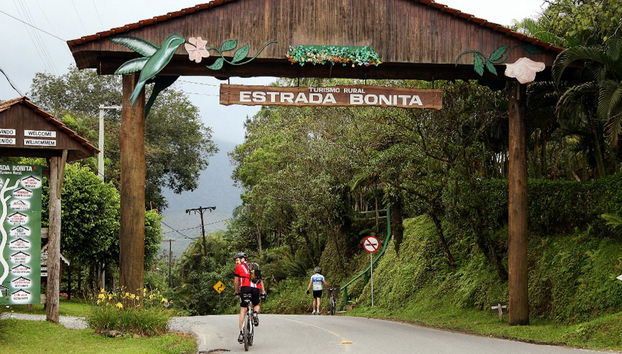 Tour rural por Joinville - Foto 2