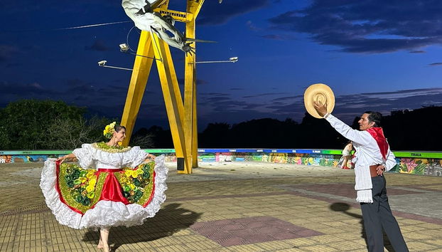Tour panorámico por Neiva + Clase de baile folclórico - Foto 3