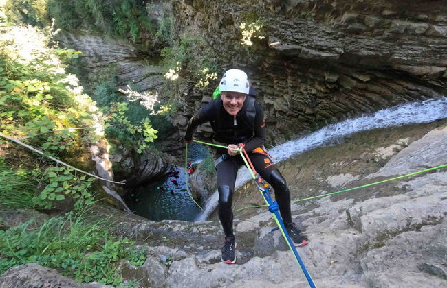 Barranquismo en el Pirineo aragonés - Foto 17