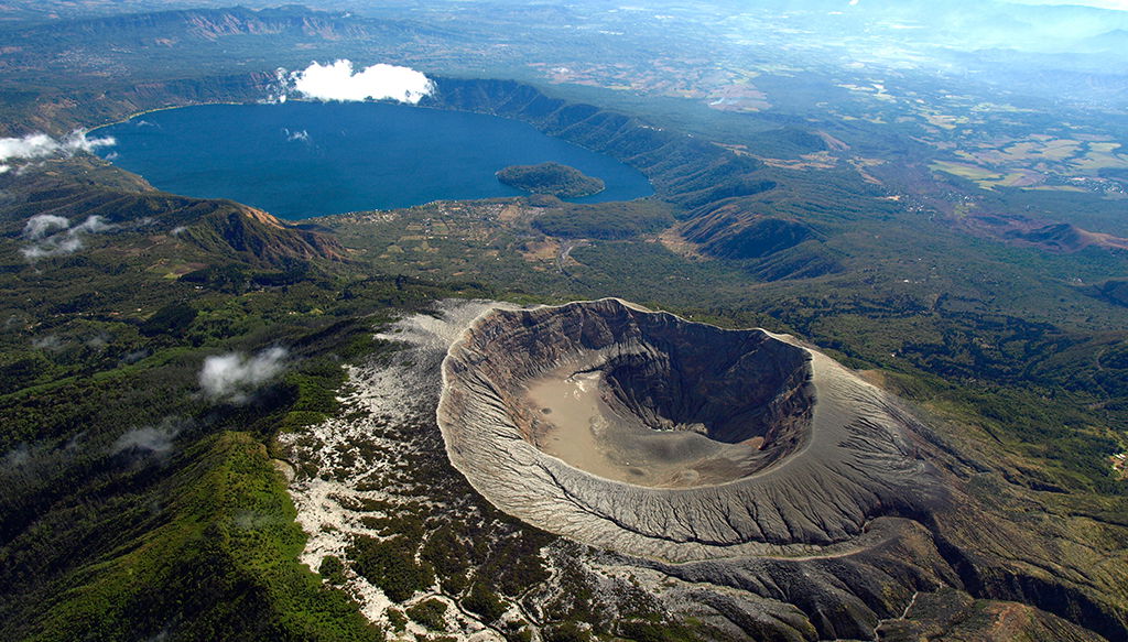Volcanoes, Lake and Mayan Sites - Full-Day Tour - Photo 1