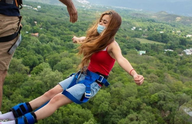 Bungee jumping en la Sierra de Santiago - Foto 3