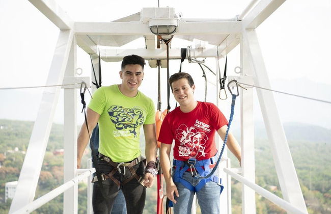 Bungee jumping en la Sierra de Santiago - Foto 4