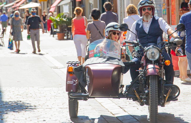 Tour en moto con sidecar por Tours - Foto 4
