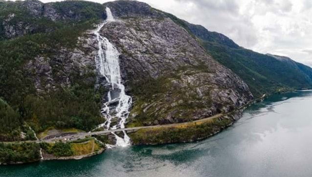 Excursión a la cascada Langfoss para cruceros - Foto 1