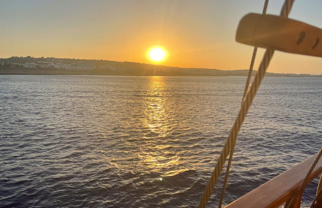 Balade en bateau au coucher du soleil à Protaras - Photo 6