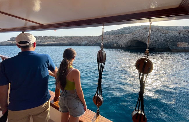 Balade en bateau au coucher du soleil à Protaras - Photo 7
