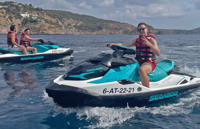 Tour de jet ski por Santa Eulalia del Río - Foto 2