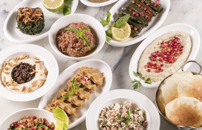 Cena con espectáculo oriental en Beirut - Foto 4