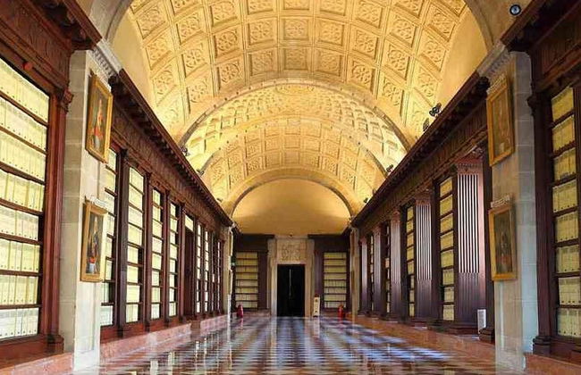 Visita guidata dell'Archivio generale delle Indie - Foto 7
