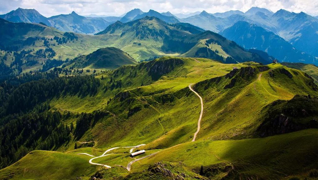 Découvrez Zlatibor, Sirogojno et la grotte de Stopića – Excursion privée d'une journée - Photo 1