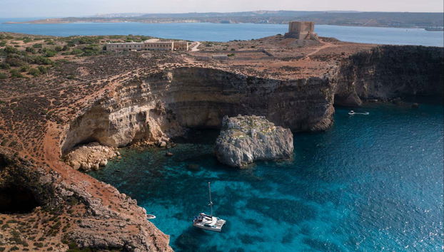 Sunset Boat Tour of Comino & the Blue Lagoon - Foto 4