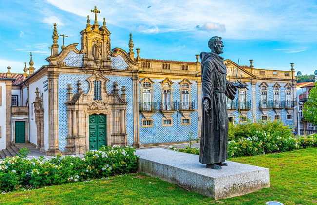 Guimarães Tuk Tuk Tour - Photo 4