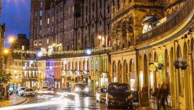 Edinburgh Pub Crawl - Photo 4