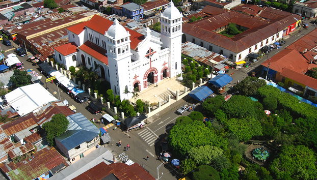 Flowers Route Tour: Colonial Towns, Handicraft and Coffee Plantation - Photo 3