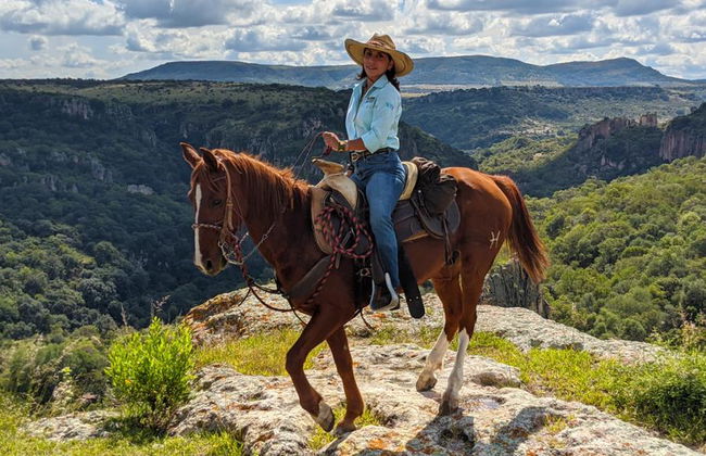Horseback Riding with Delicious Typical Lunch – Half-Day Tour - Photo 2