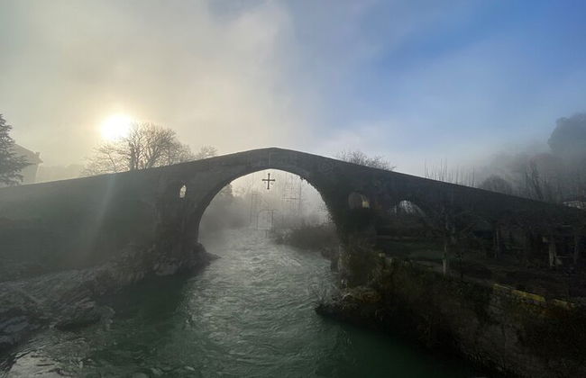 Visite privée d'Oviedo à Covadonga, lacs et villages de marins - Photo 12