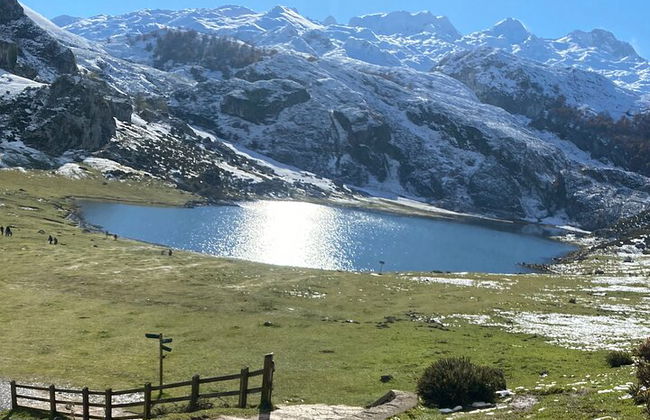 Visite privée d'Oviedo à Covadonga, lacs et villages de marins - Photo 10